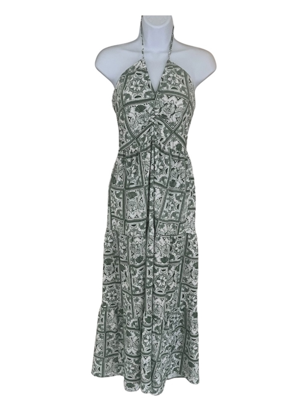 Monteau Halter Maxi Dress Green White Floral Tile Print Size Medium